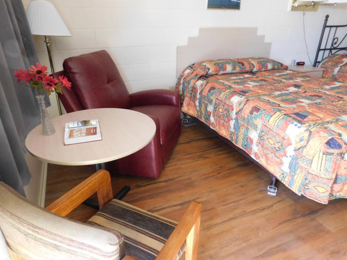 Royal Host Motel Las Cruces Εξωτερικό φωτογραφία